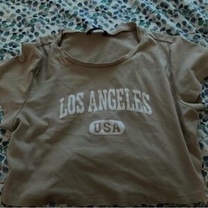 Size M Khaki Shein LA crop top, perfect for summer or hanging out!! #croptop